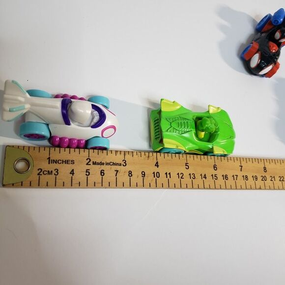 Mixed Lot of Spidey and Amazing Friends Cars Diecast Ghost Spider Miles Morales - Picture 9 of 9